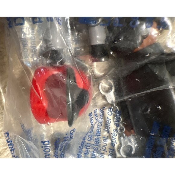 Playmobil Police Figures Set W/ Accessories New In Packaging 2 Figures Plastic M - Picture 5 of 8